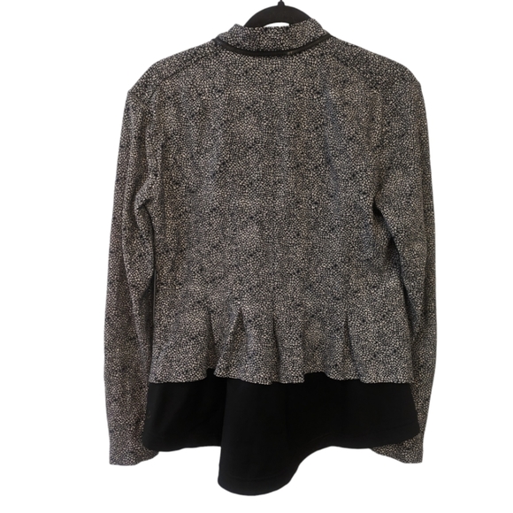 Lululemon Bust a Move Plush Petal Floral Black White Zip Jacket - Picture 2 of 8